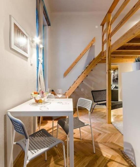 Blue Lotus Apartment T50 Budapest Exterior photo