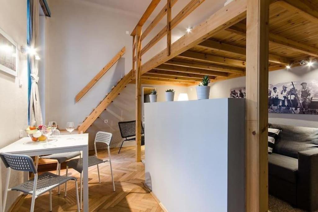 Blue Lotus Apartment T50 Budapest Exterior photo